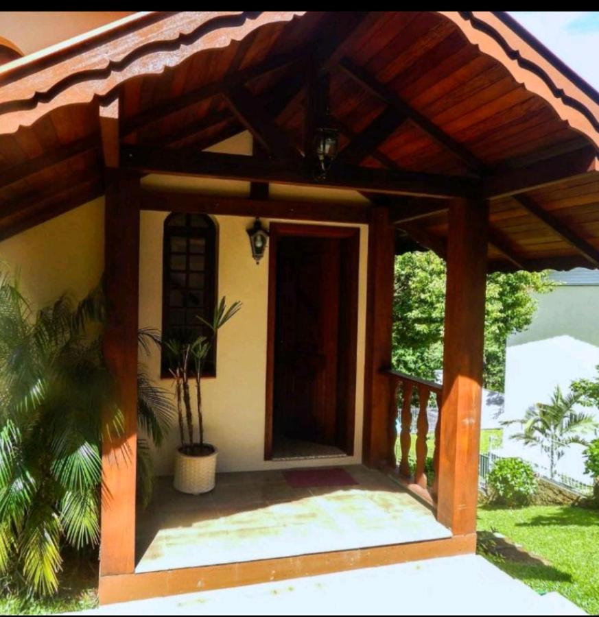 Casa Nobre Gramado Villa Ngoại thất bức ảnh